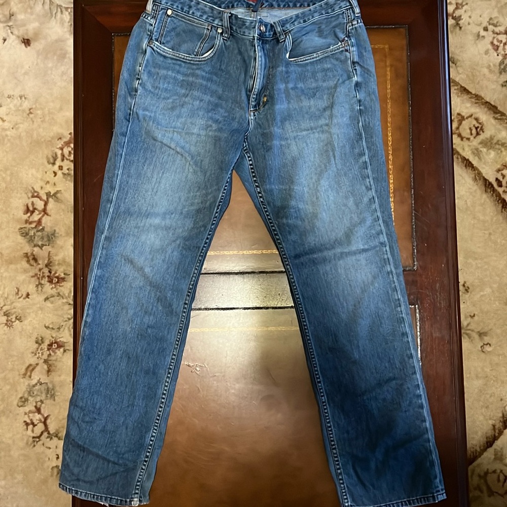 Tommy Bahama men’s jeans